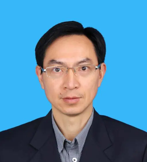 Zhige Zou